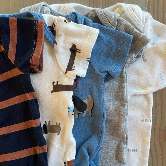 Like New EUC Baby Boys Bundle - Newborn - Carter’s Gerber - Picture 4 of 12
